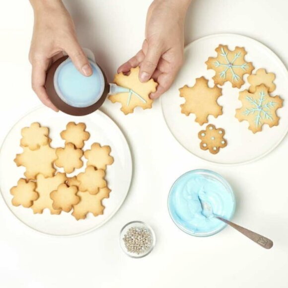 Lékué Holidays Baking Cookie Cutters Kid Adult Chef Heart Snowflake Winter Fun - Picture 14 of 16